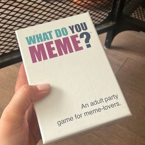 What do you Meme? Party Game (CARD)